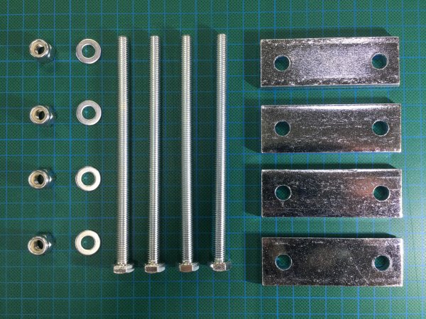 Befestigungs Satz Platte für Deichselbox für PKW Anhänger mit V Zuggabel  max 110x54mm Staubox Werkzeugkiste / Anhänger Ersatzteile Versand