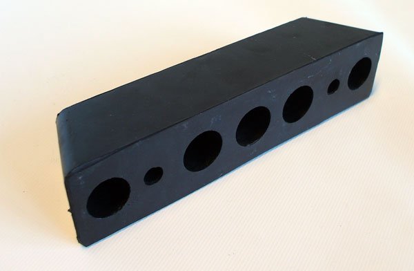 Rampenpuffer, Gummipuffer L21xB5xH6cm mit Metallkern