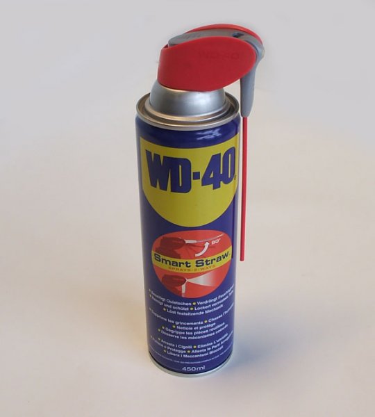 WD-40  450 ml mit verstellbaren Spr�hrohr